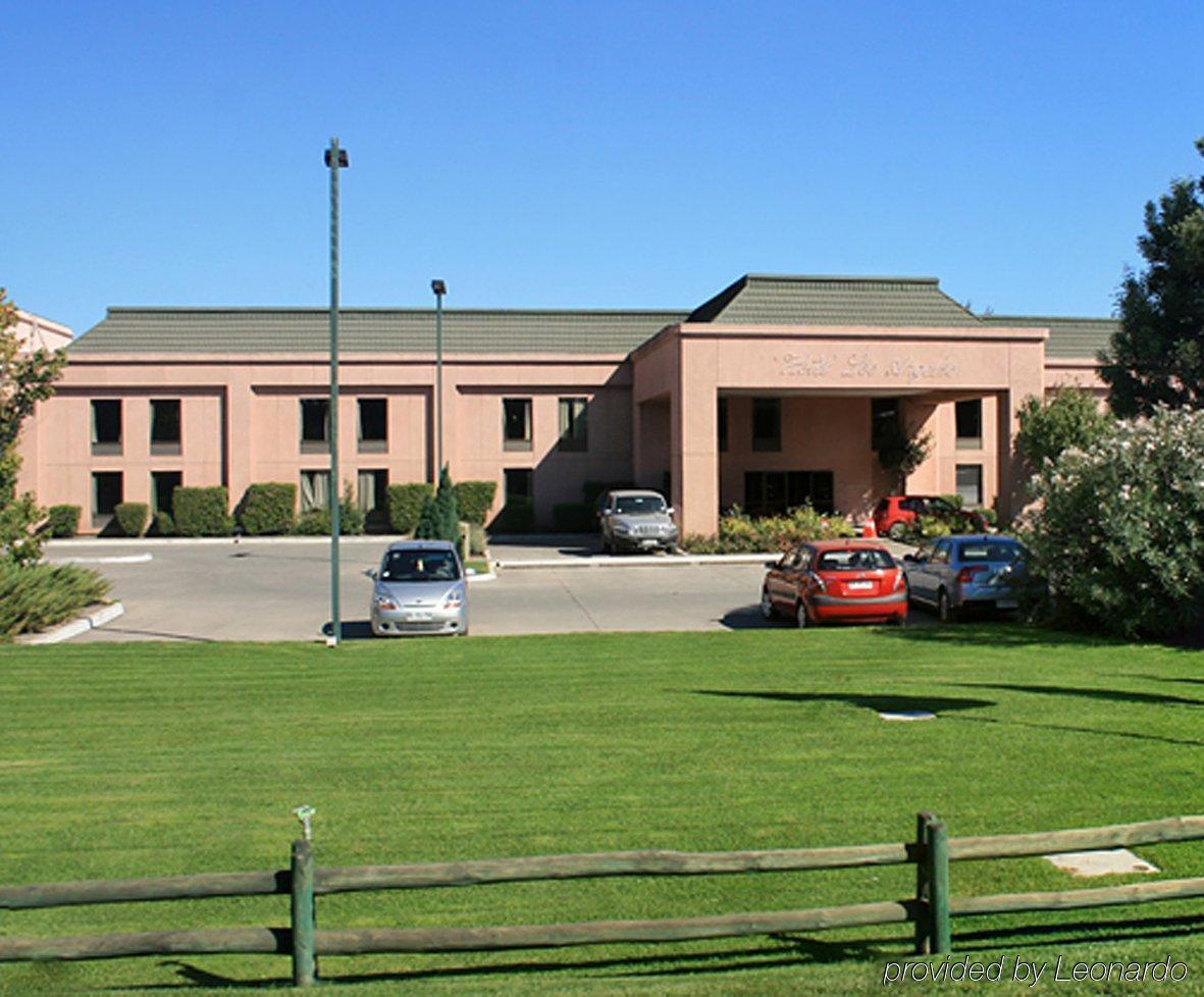 Hotel Diego De Almagro Los Angeles Exterior photo